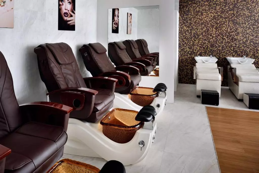 خدمات زیبایی هتل ان اچ کالکشن کلمبو